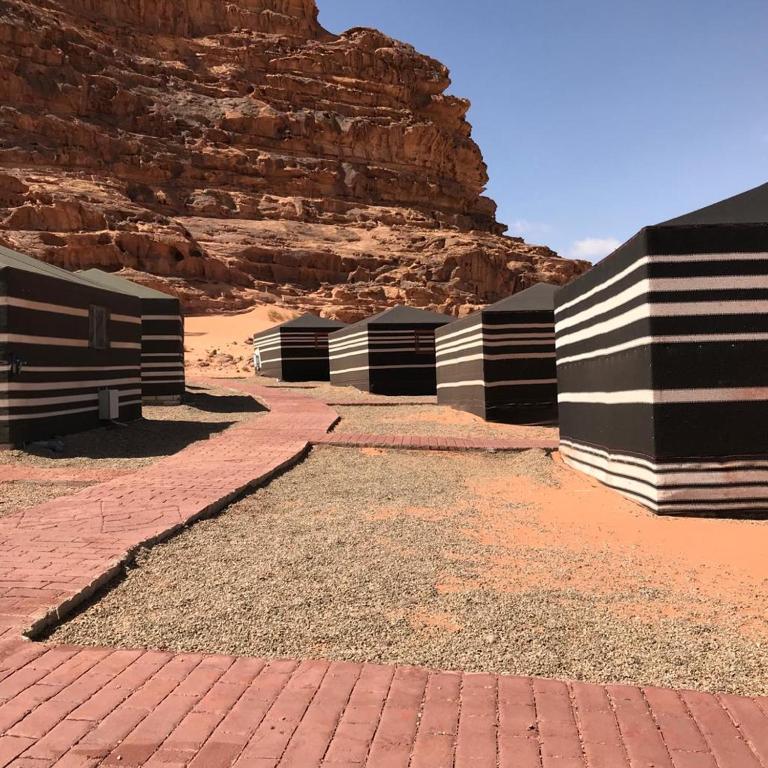 Desert Magic Camp & Resort 瓦迪拉姆 外观 照片